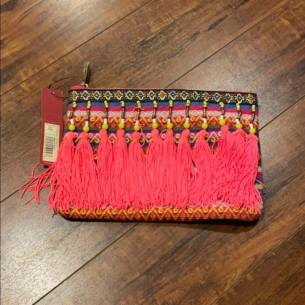 NWT- Merona multicolor Clutch OS